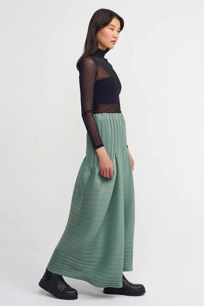 Nu High Waisted Pleated Trousers Green